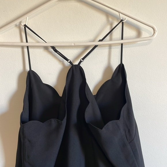 NWT J.Crew Scallop Tank Top 4 Black Loose Racer Contemporary Neutral Classy - Picture 6 of 12